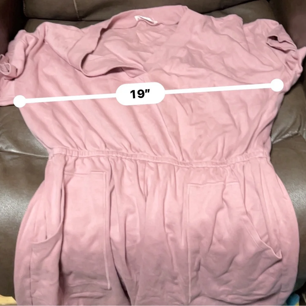 Women's Zenana Romper Size 1X Pink - Picture 5 of 6